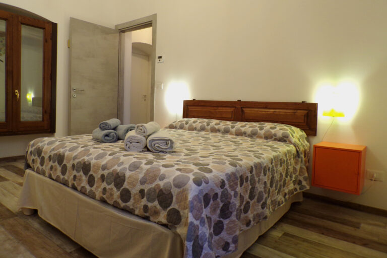 8-Room12-BBInternoSG