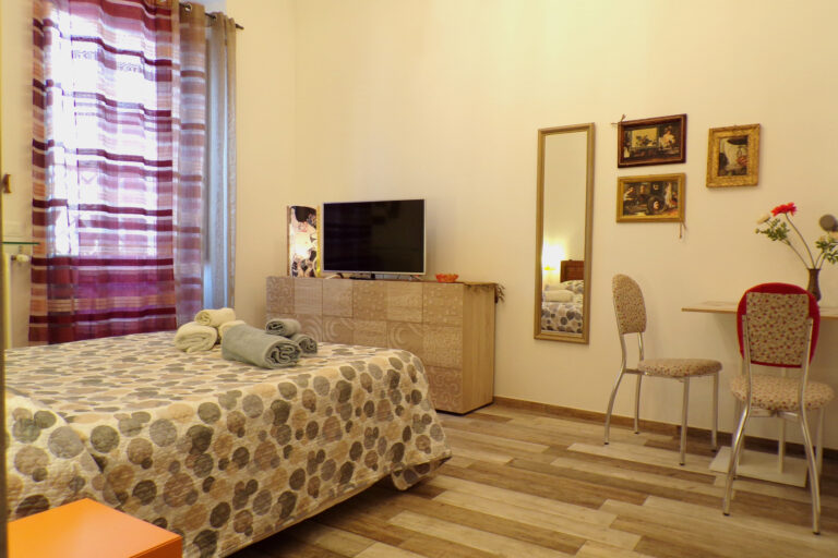 9-Room12-BBInternoSG